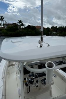 Boston Whaler 230 Outrage image