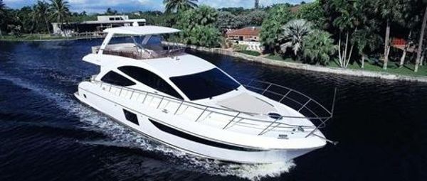 Dyna Hard Top FB Motor Yacht image