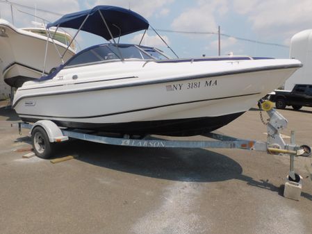 Boston Whaler Ventura 180 image