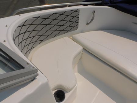 Boston Whaler Ventura 180 image