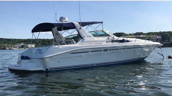 Sea Ray 400 Express Cruiser 