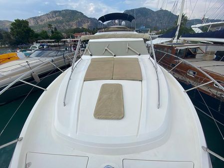 Princess Yachts 62 Flybridge image