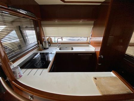 Princess Yachts 62 Flybridge image