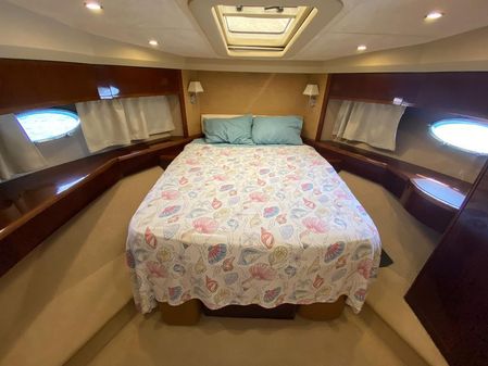 Princess Yachts 62 Flybridge image