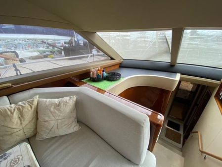 Princess Yachts 62 Flybridge image