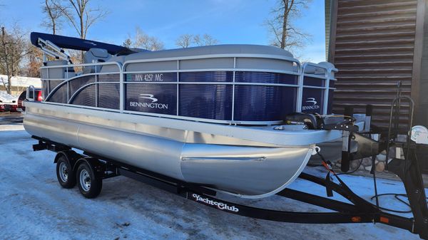 Bennington SV 20 Quad Bench