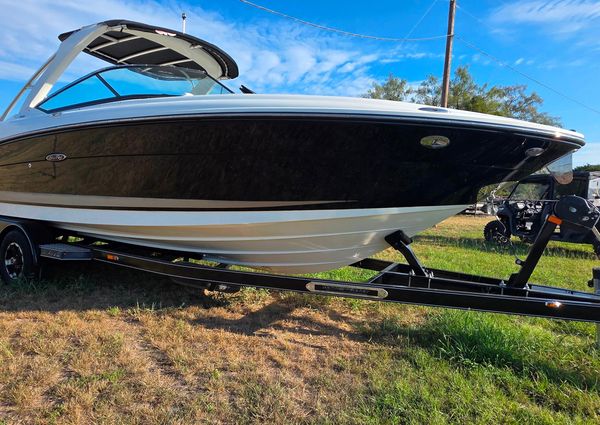 Sea Ray 270 SLX image