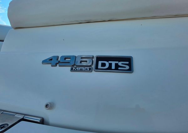 Sea Ray 270 SLX image