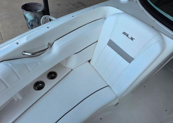Sea Ray 270 SLX image