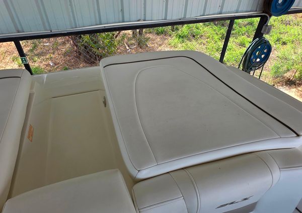 Sea Ray 270 SLX image