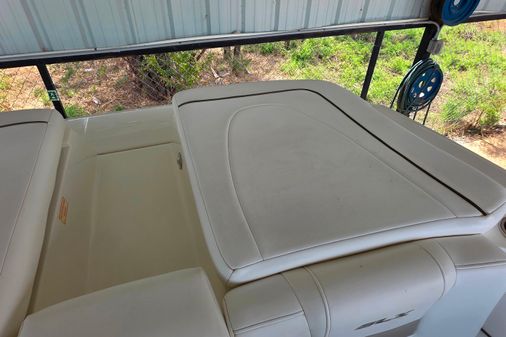 Sea Ray 270 SLX image