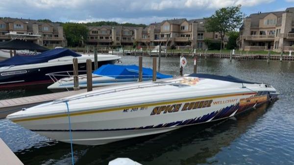 Wellcraft Scarab 38 