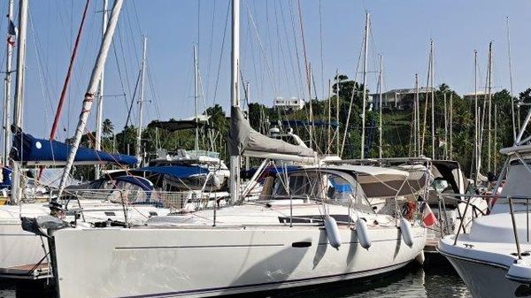 Beneteau Oceanis 37 