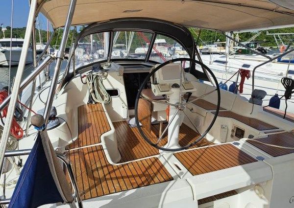 Beneteau Oceanis 37 image