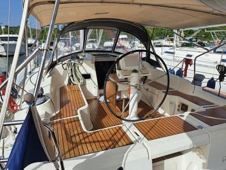 Beneteau Oceanis 37 image