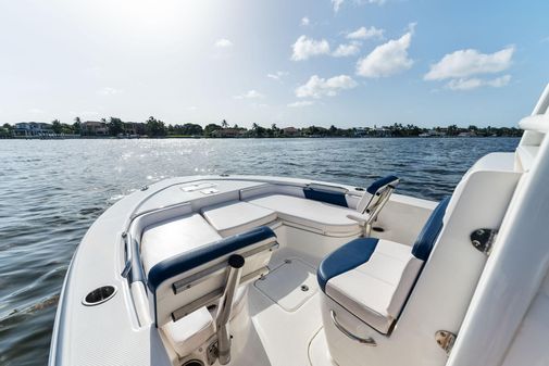 Robalo 226 Cayman image