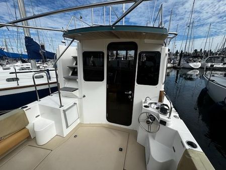 Ranger Tugs R-31 CB - Luxury image