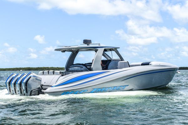Deep Impact 399 Cabin - main image
