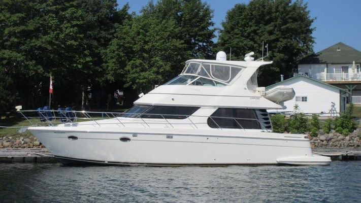 Carver 450 Voyager Pilothouse - main image