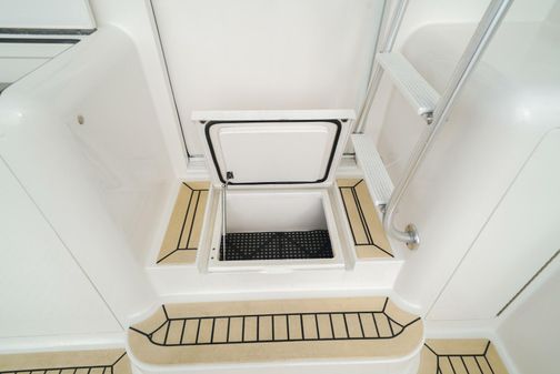 Viking 45 Convertible image