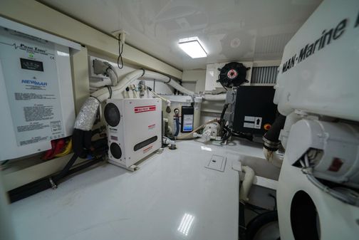 Viking 45 Convertible image