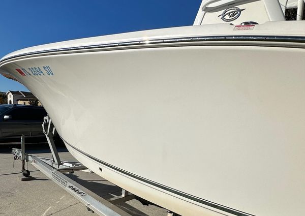 Tidewater 232 Center Console Adventure image