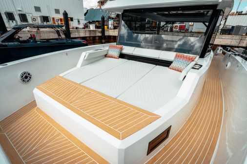 De Antonio Yachts D50 Coupé image