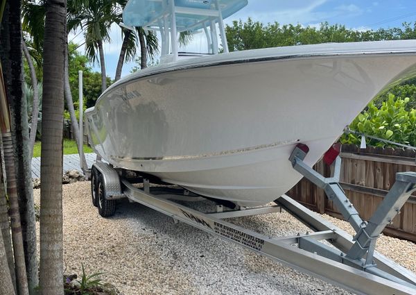 Tidewater 232 Center Console Adventure image