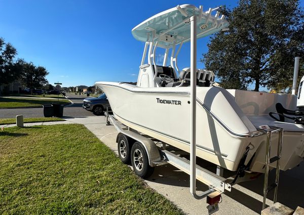 Tidewater 232 Center Console Adventure image