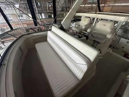 Carver 440-AFT-CABIN-MOTOR-YACHT image