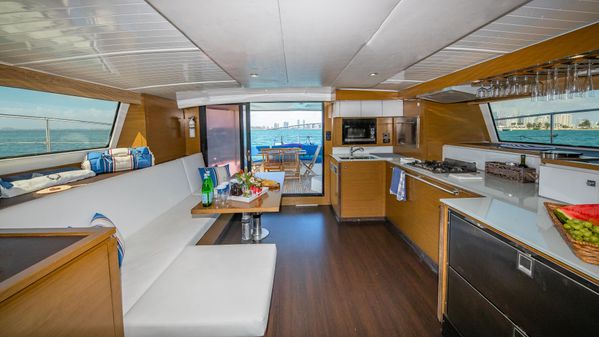 Fountaine Pajot Cumberland 47 LC image