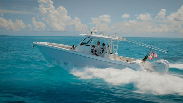 Everglades 355 Center Console image