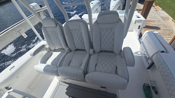 Everglades 355 Center Console image