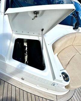 Sea Ray L650 Fly image