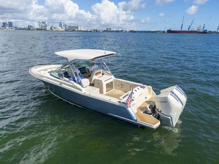 Chris-Craft Calypso 27 image