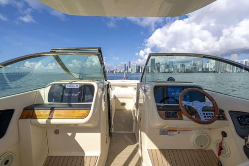 Chris-Craft Calypso 27 image