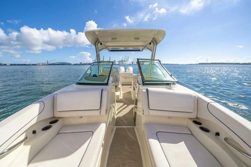 Chris-Craft Calypso 27 image