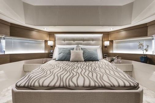 Cranchi T43-TRAWLER image
