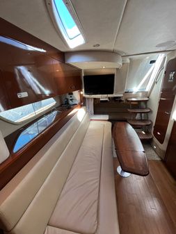 Sea Ray 370 Sundancer image