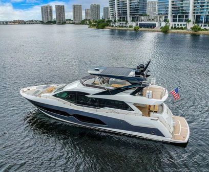 Sunseeker 76 Yacht image