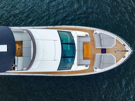 Sunseeker 76 Yacht image