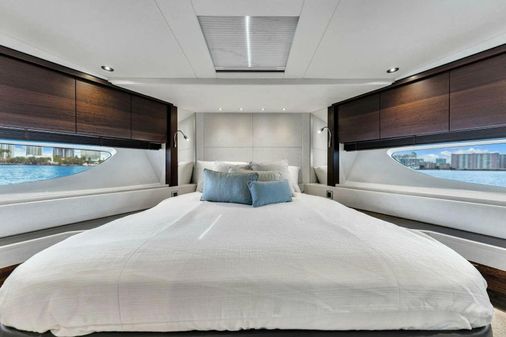 Sunseeker 76 Yacht image