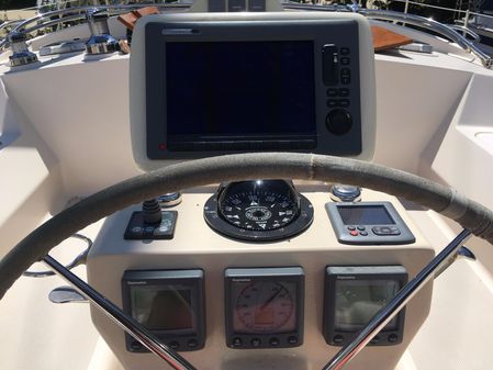 Island-packet 440 image
