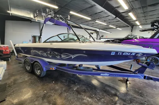 Malibu Sunsetter LXi image