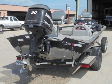 Tracker PRO 190 image