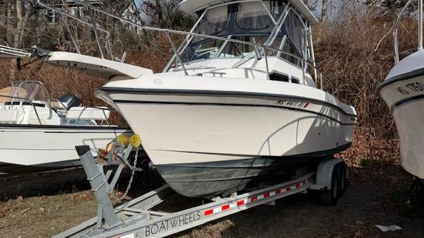 Grady-White 232 Gulfstream