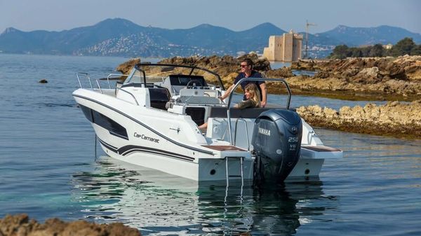 Jeanneau Cap Camarat 7.5 WA 