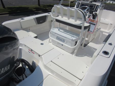 Robalo R180-CENTER-CONSOLE image