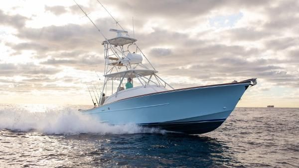 Maverick Yachts Costa Rica 39 Walkaround 