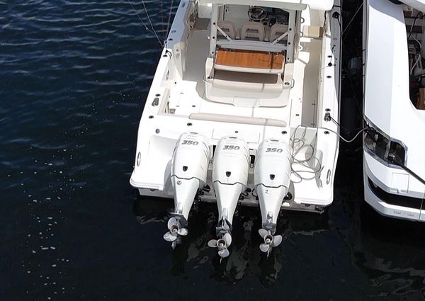 Boston Whaler 380 Outrage image